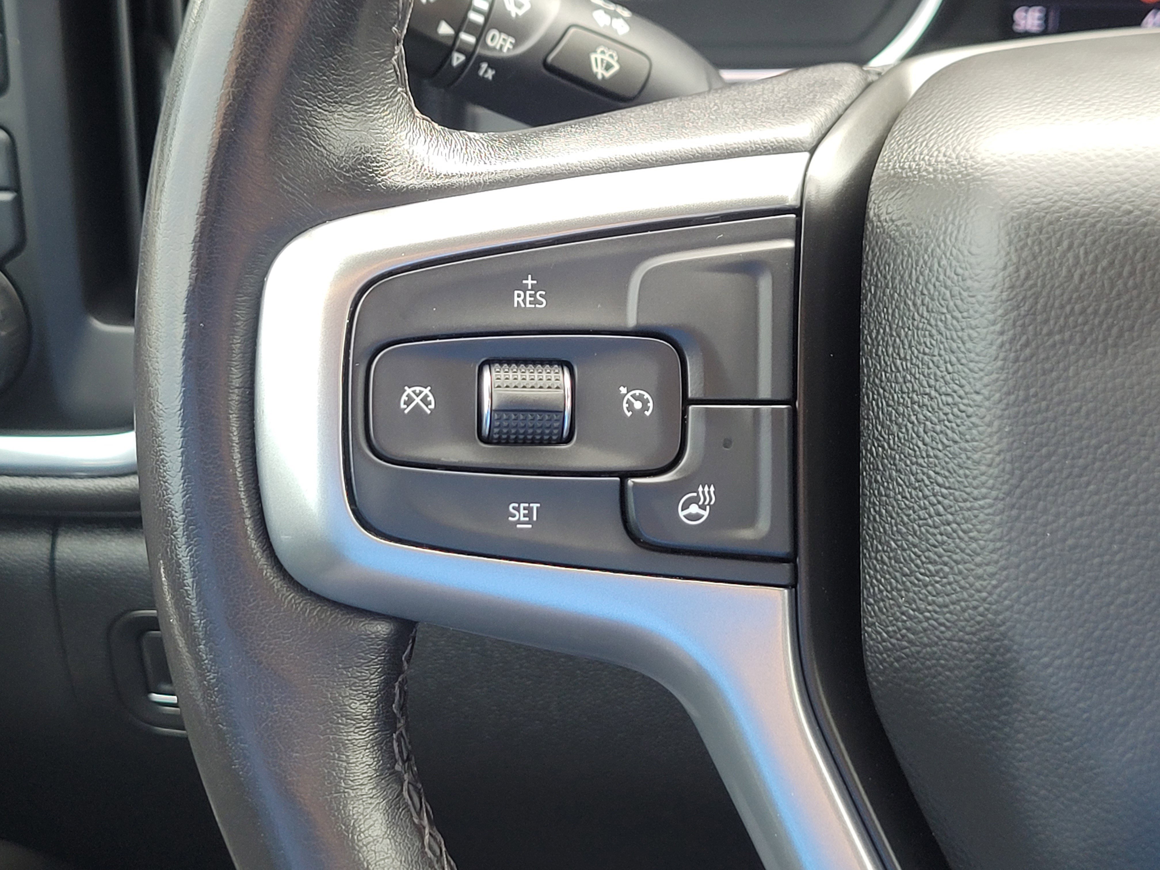 Used 2022 Chevrolet Silverado 2500 LTZ w/ LTZ Convenience Package image 25