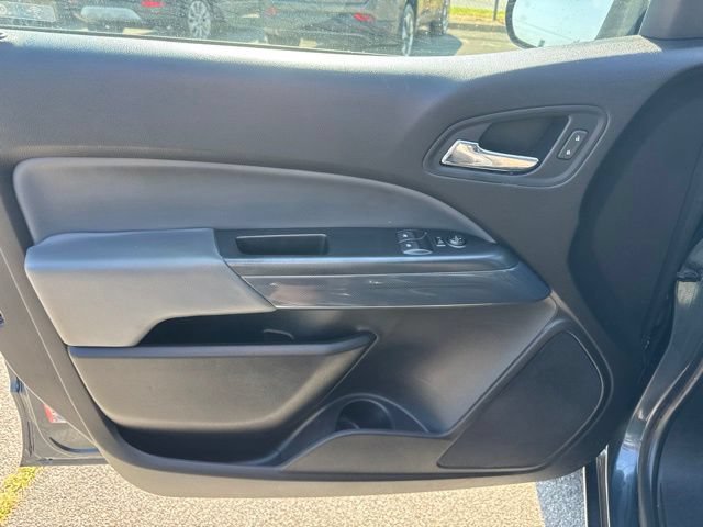 Used 2019 Chevrolet Colorado Z71 AWD/4WD image 14