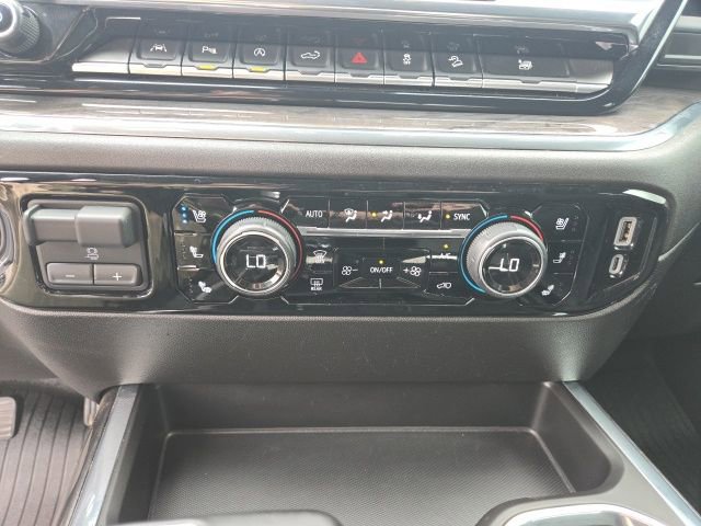 Used 2024 Chevrolet Silverado 1500 LTZ w/ LTZ Convenience Package II image 43