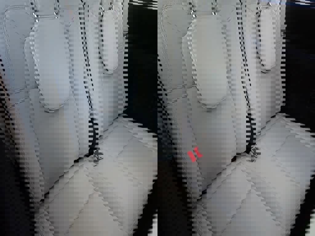 Used 2023 Lincoln Aviator Black Label w/ Dynamic Handling Package image 23