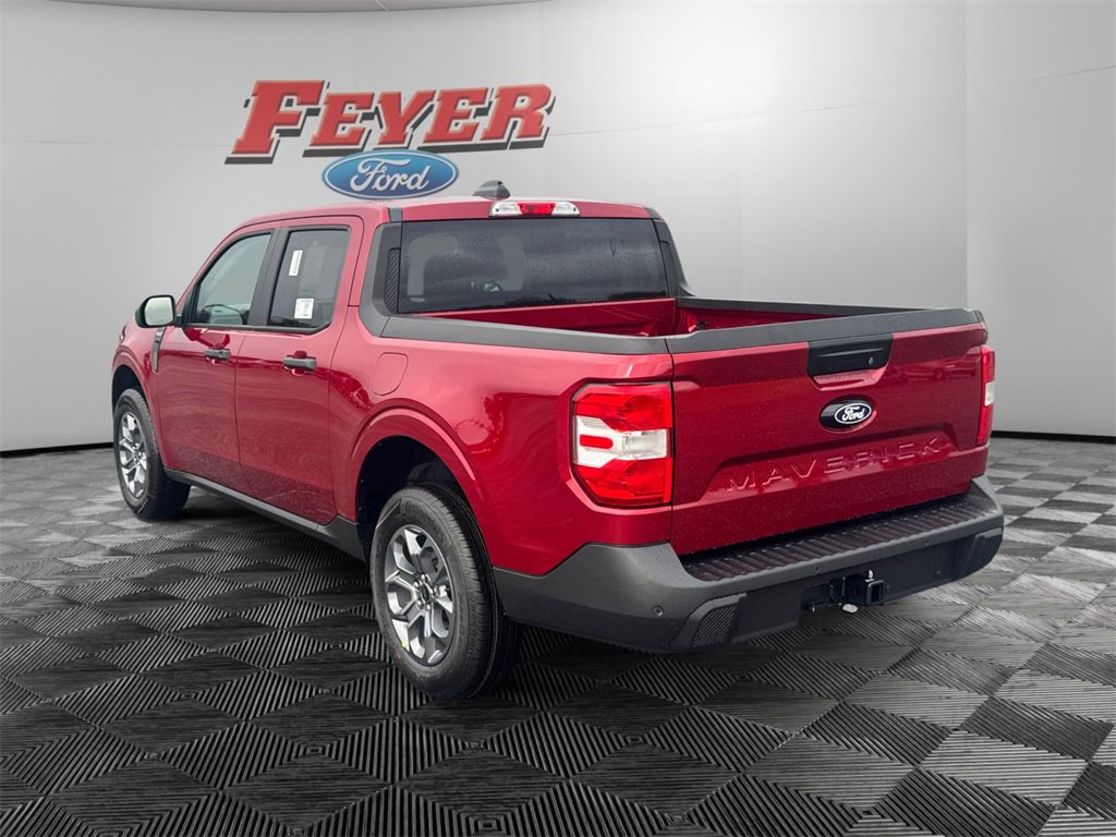 New 2025 Ford Maverick XLT image 3