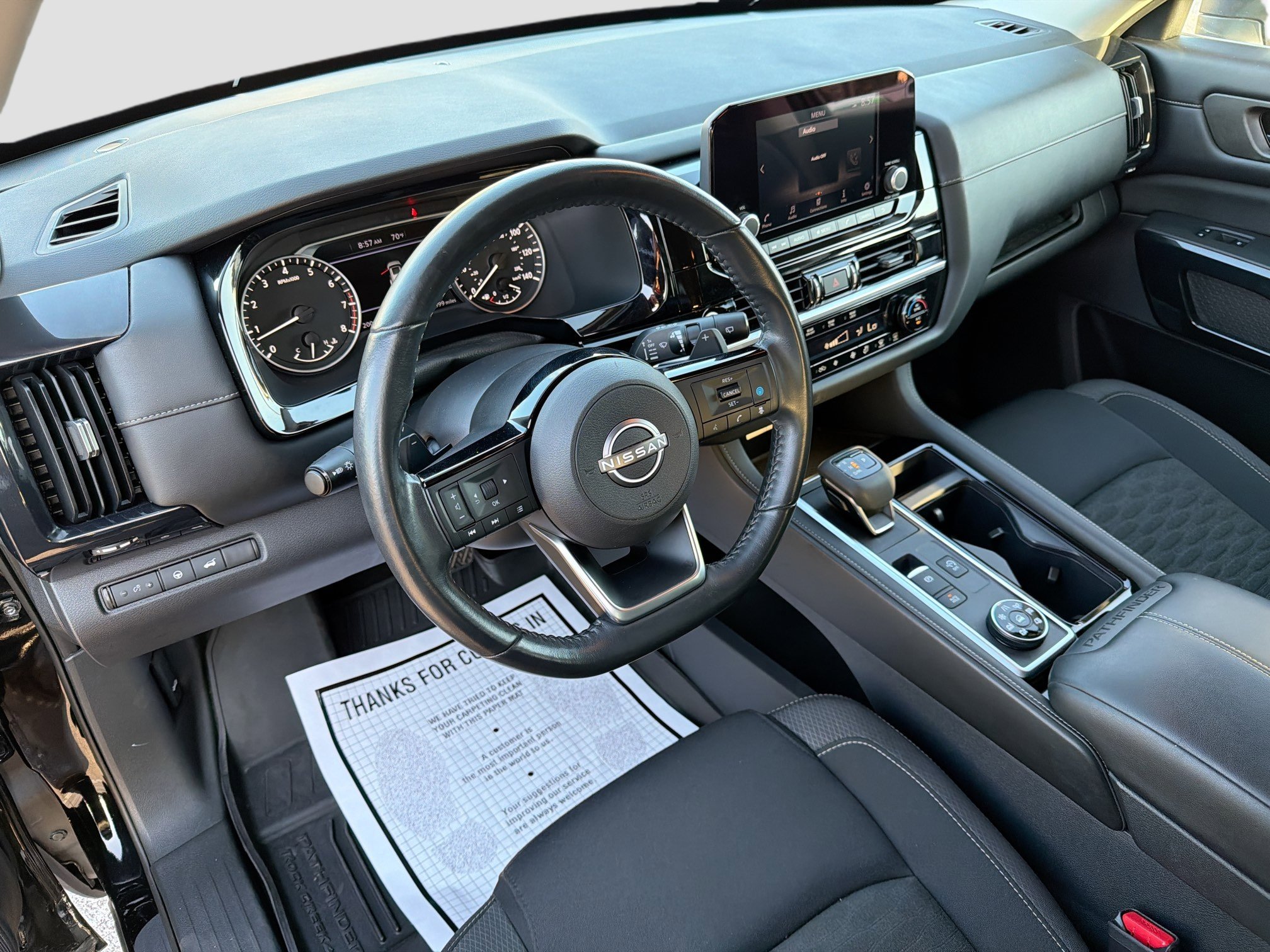 Used 2023 Nissan Pathfinder SV w/ SV Premium Package image 26