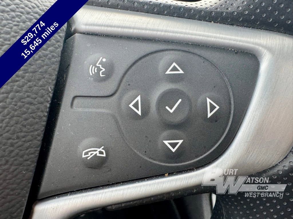 Used 2023 GMC Acadia SLE w/ Driver Convenience Package image 17