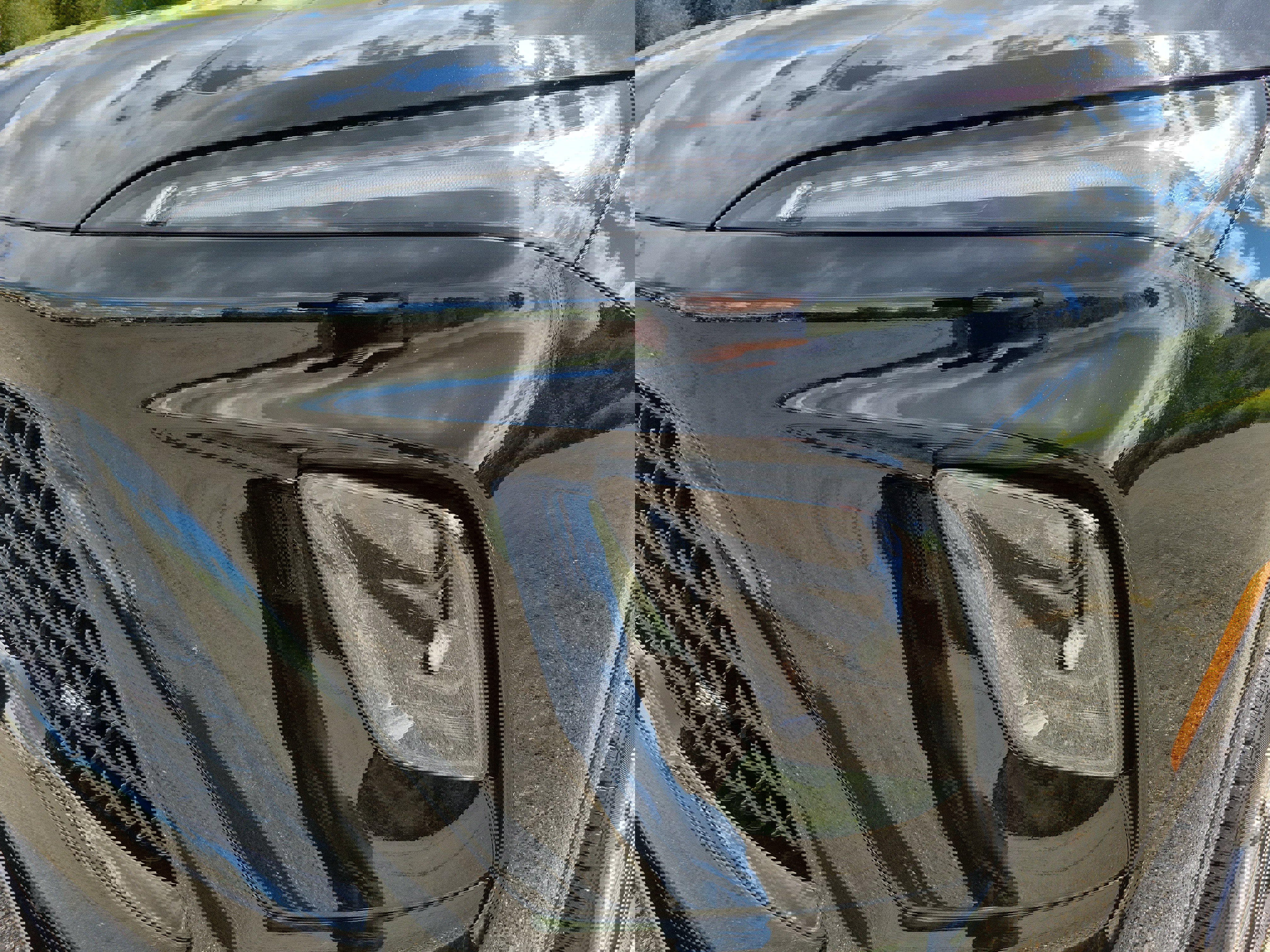 New 2026 Buick Enclave Sport Touring w/ LPO, Floor Liner Package image 9