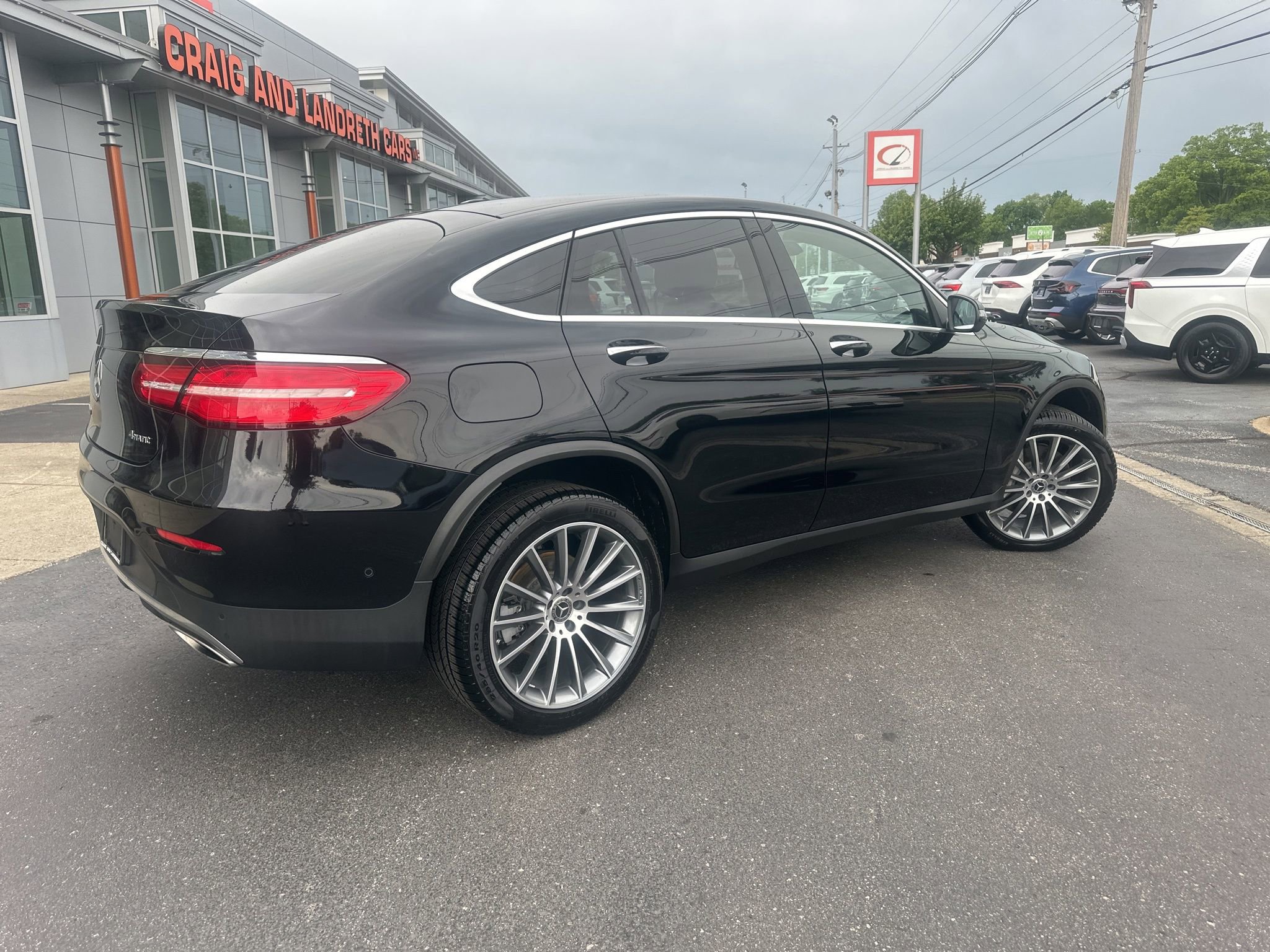 Used 2018 Mercedes-Benz GLC 300 4MATIC Coupe image 3