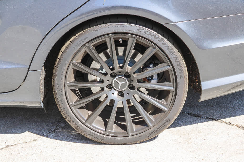 Used 2012 Mercedes-Benz CLS 550 image 8
