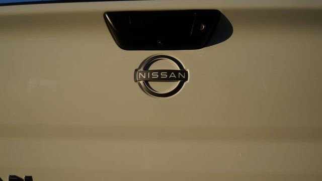 Used 2024 Nissan Titan SV w/ SV Convenience Package image 76