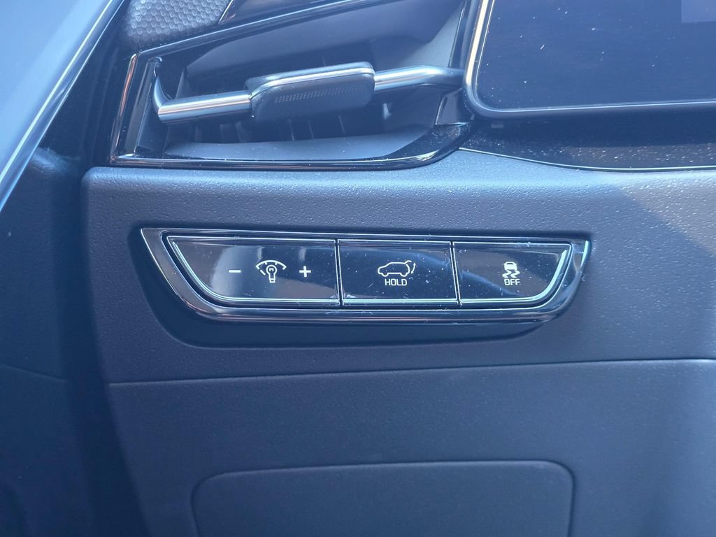 Certified 2025 Kia Niro Wind w/ Wind Preserve Package FWD image 17