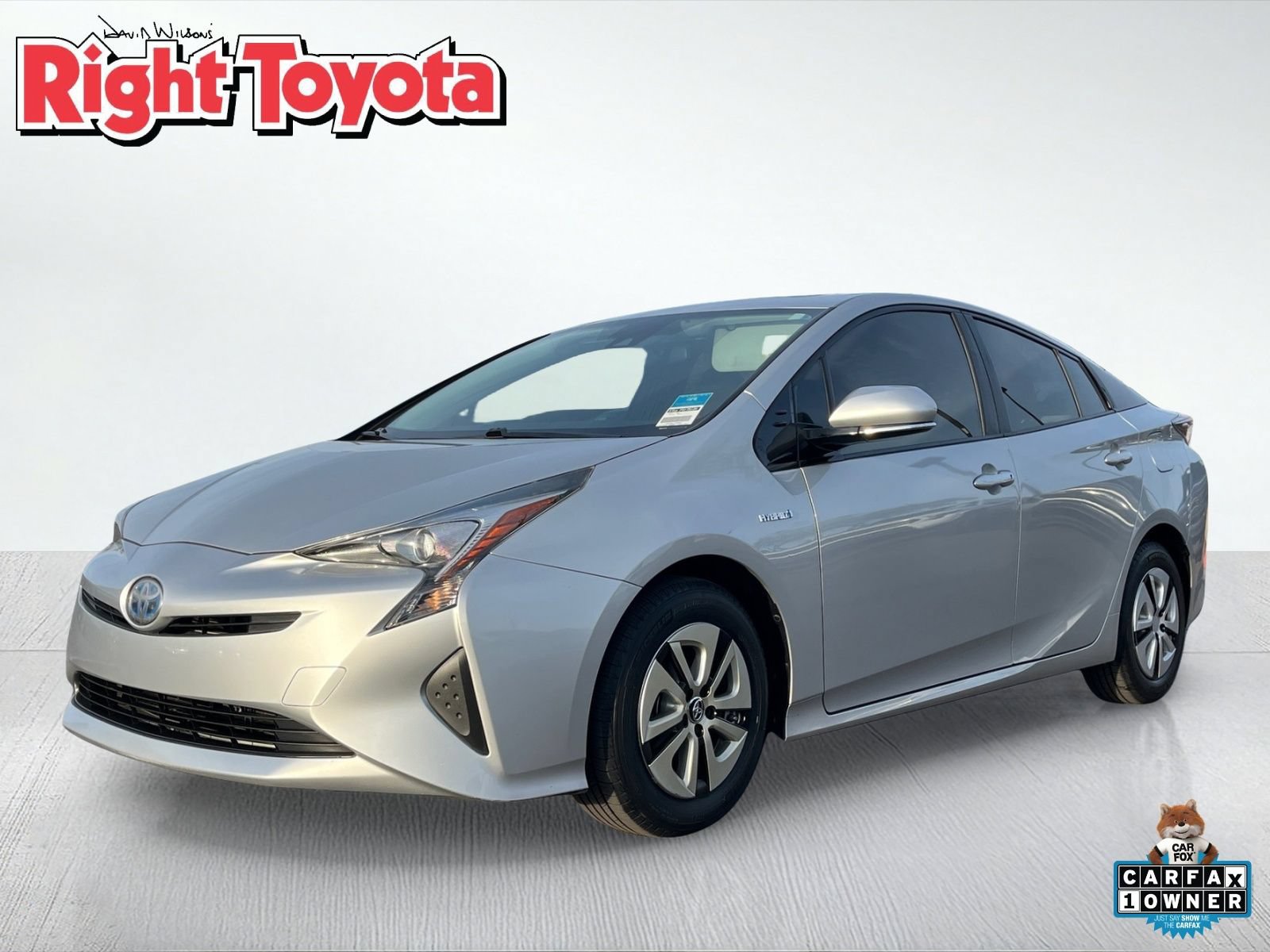 Certified 2016 Toyota Prius Three w/ Advanced Technology Package