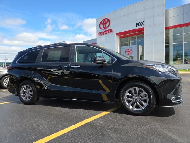 Used 2022 Toyota Sienna XLE FWD 360° Tour