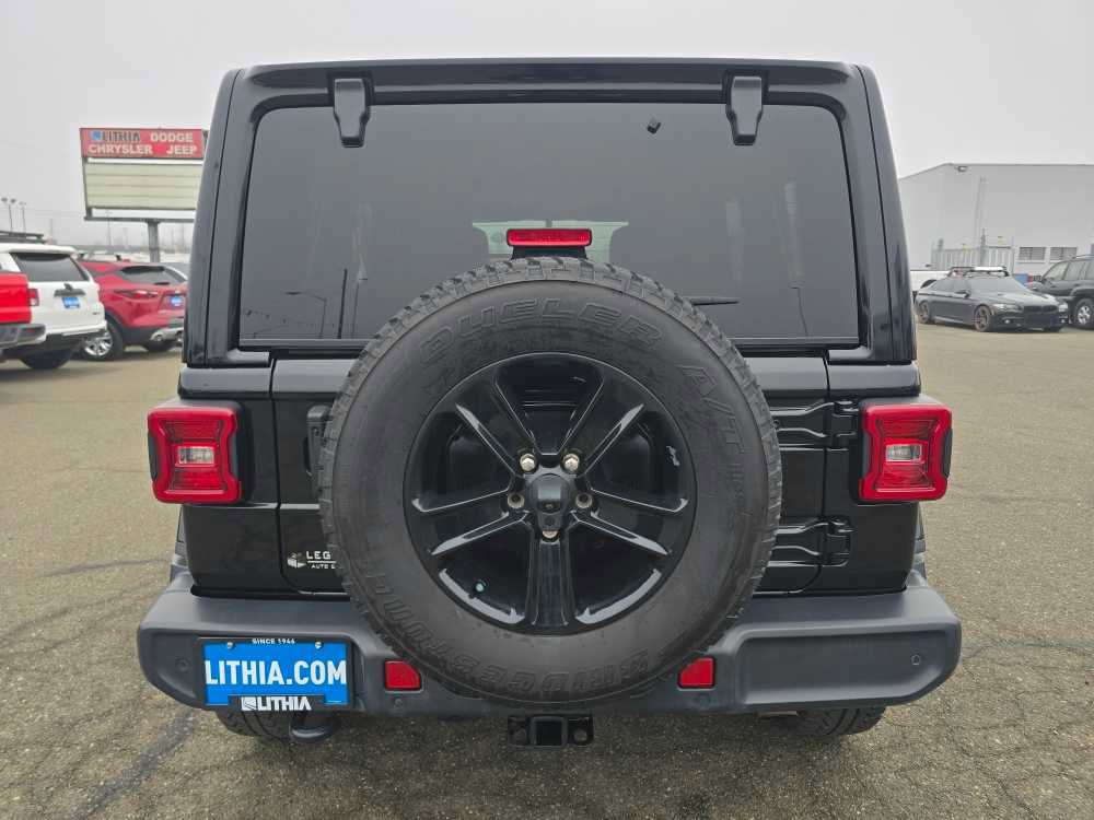 Used 2021 Jeep Wrangler Unlimited Sahara image 4