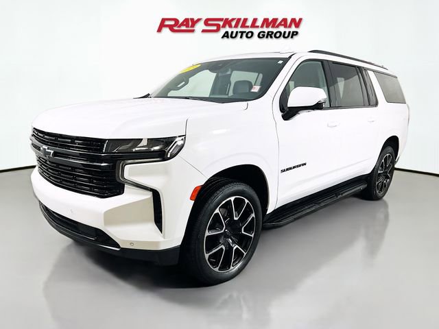 Used 2024 Chevrolet Suburban RST w/ Luxury Package image 3