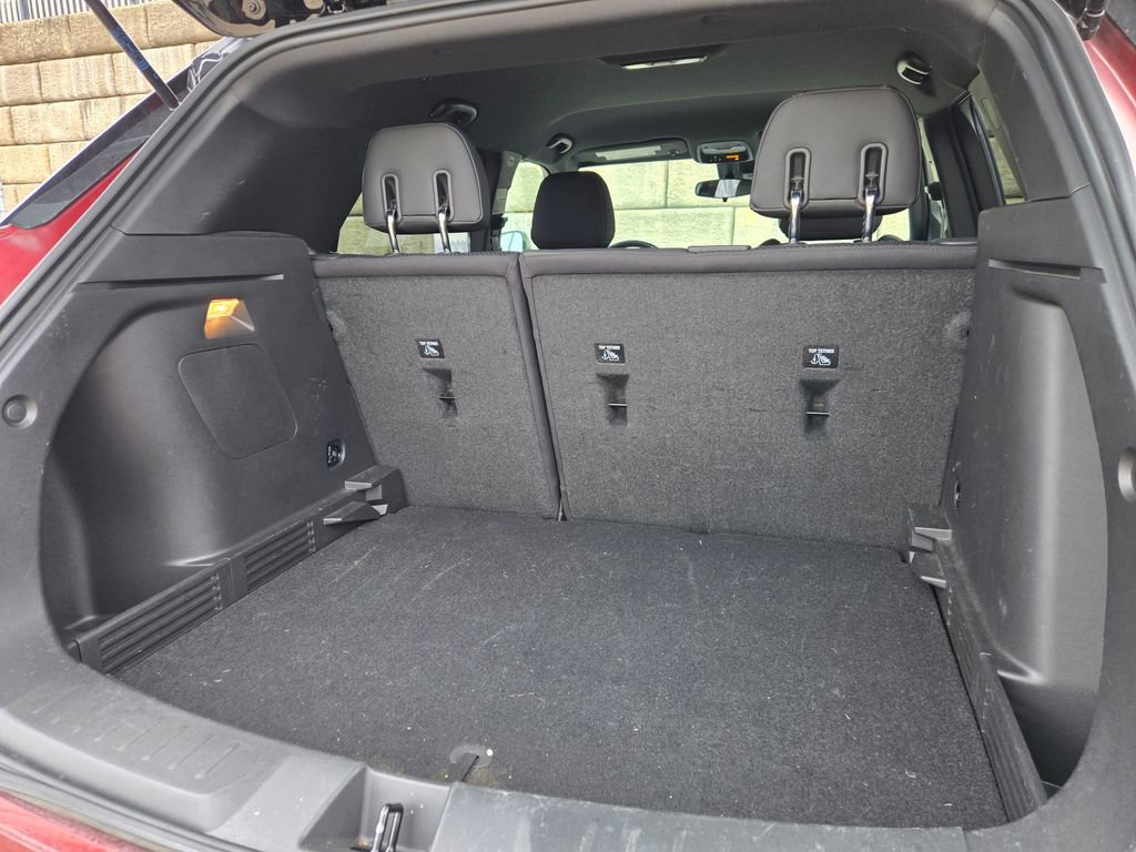 Used 2023 Chevrolet TrailBlazer RS image 37