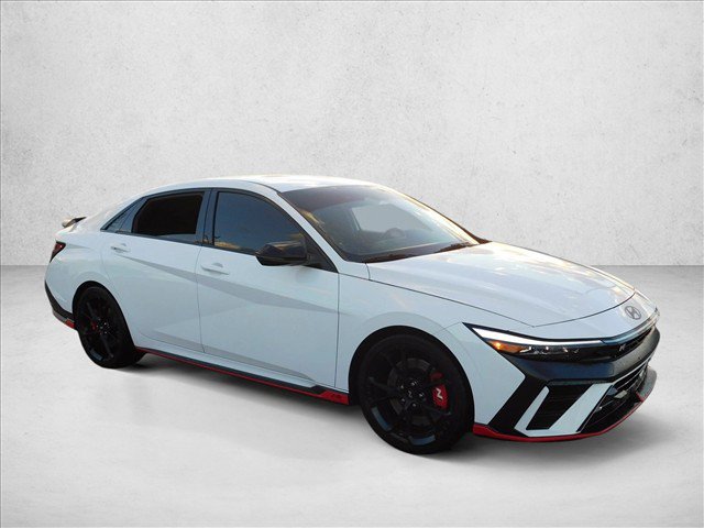Used 2026 Hyundai Elantra N FWD image 3
