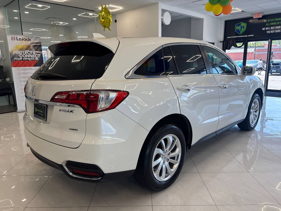 Used 2018 Acura RDX w/ Technology Package AWD/4WD image 12