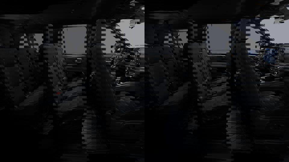 New 2025 Chevrolet Suburban LS image 10