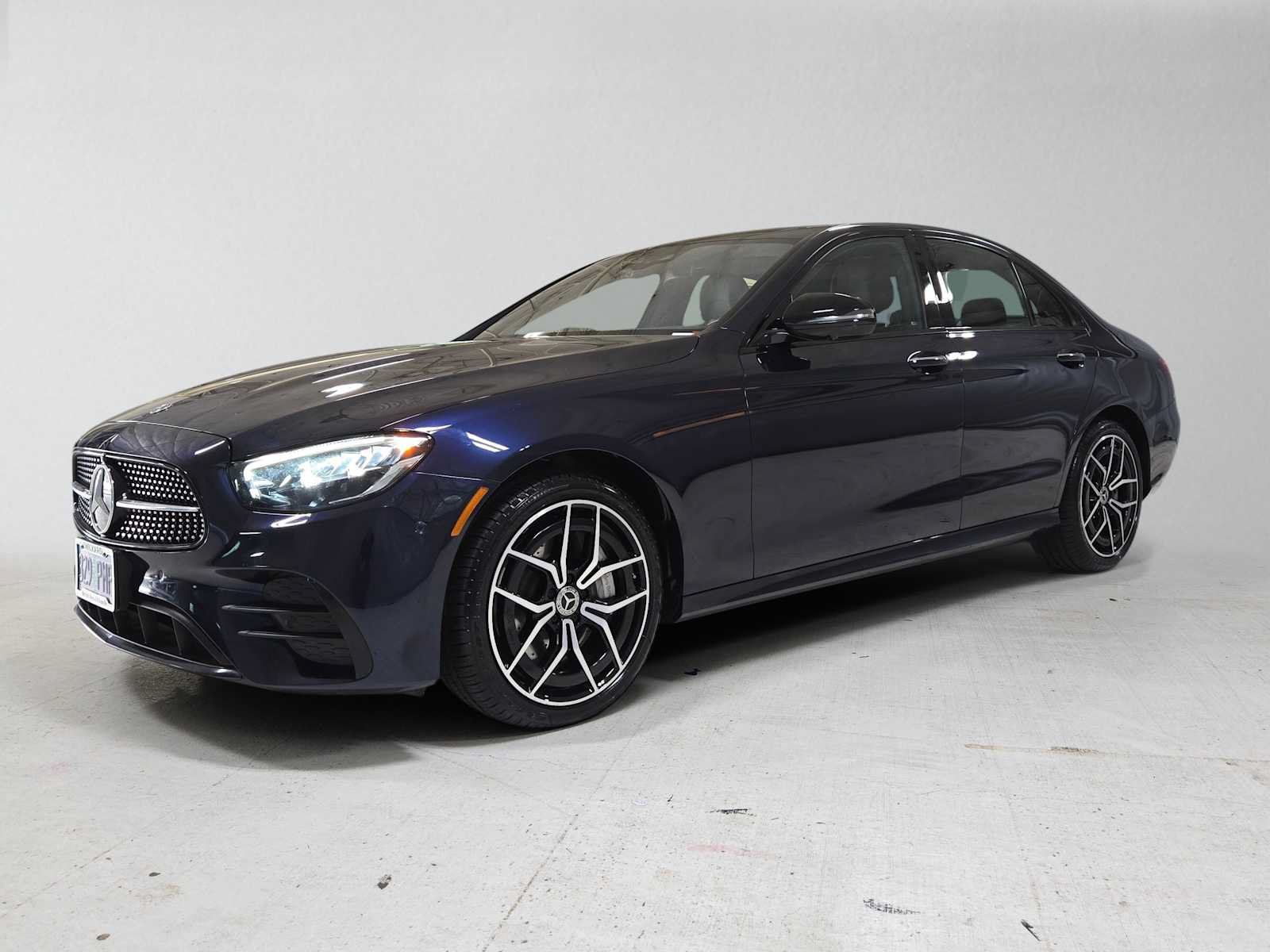 Used 2023 Mercedes-Benz E 450 4MATIC Sedan image 7