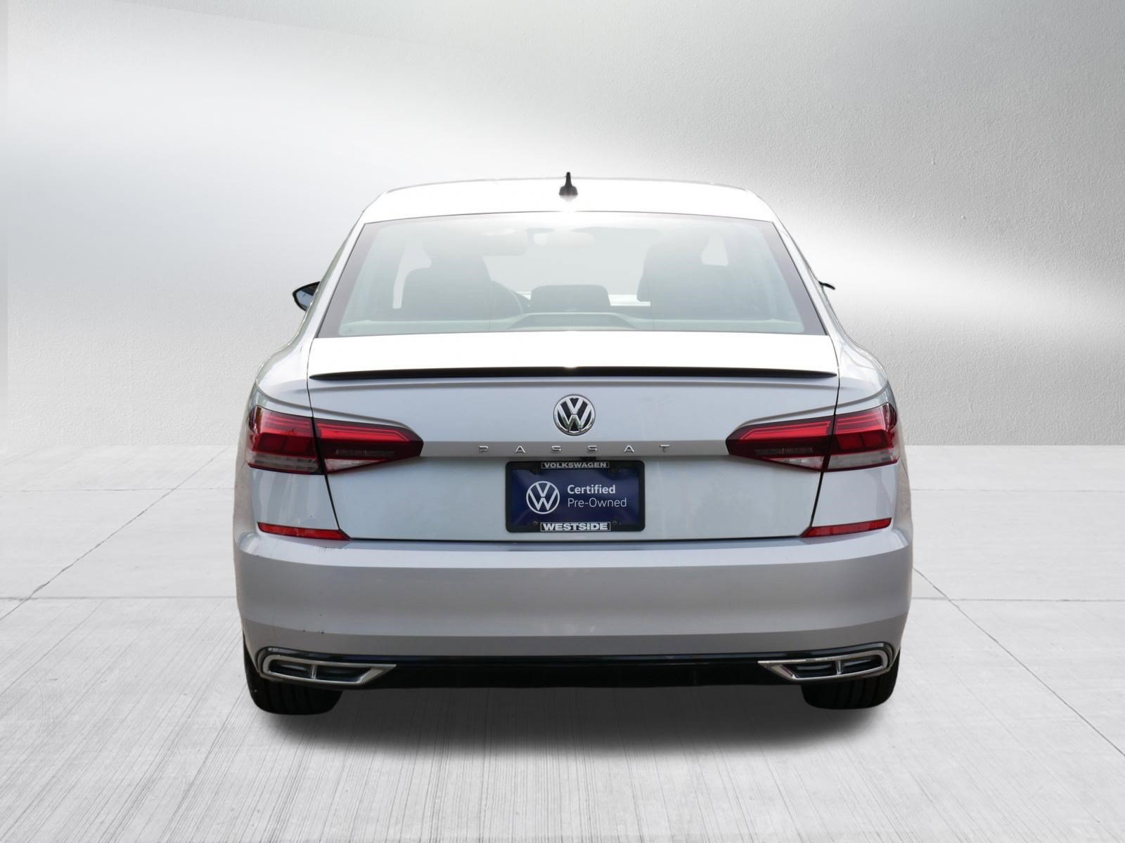 Certified 2020 Volkswagen Passat 2.0T R-Line FWD image 6