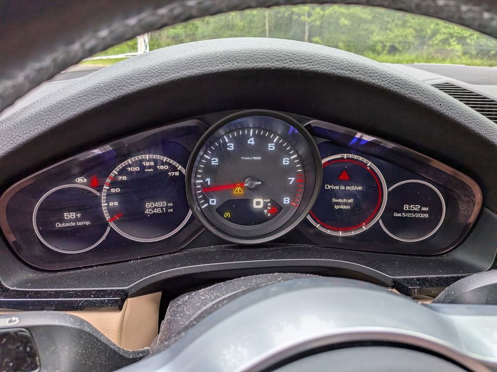 Used 2021 Porsche Cayenne AWD/4WD image 10