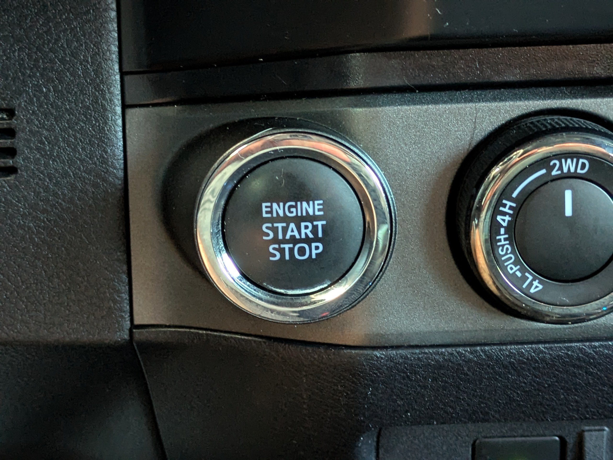 Used 2022 Toyota Tacoma TRD Off-Road w/ Technology Package AWD/4WD image 29