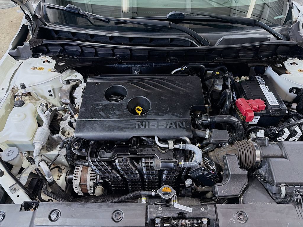 Used 2019 Nissan Altima 2.5 SR FWD image 28