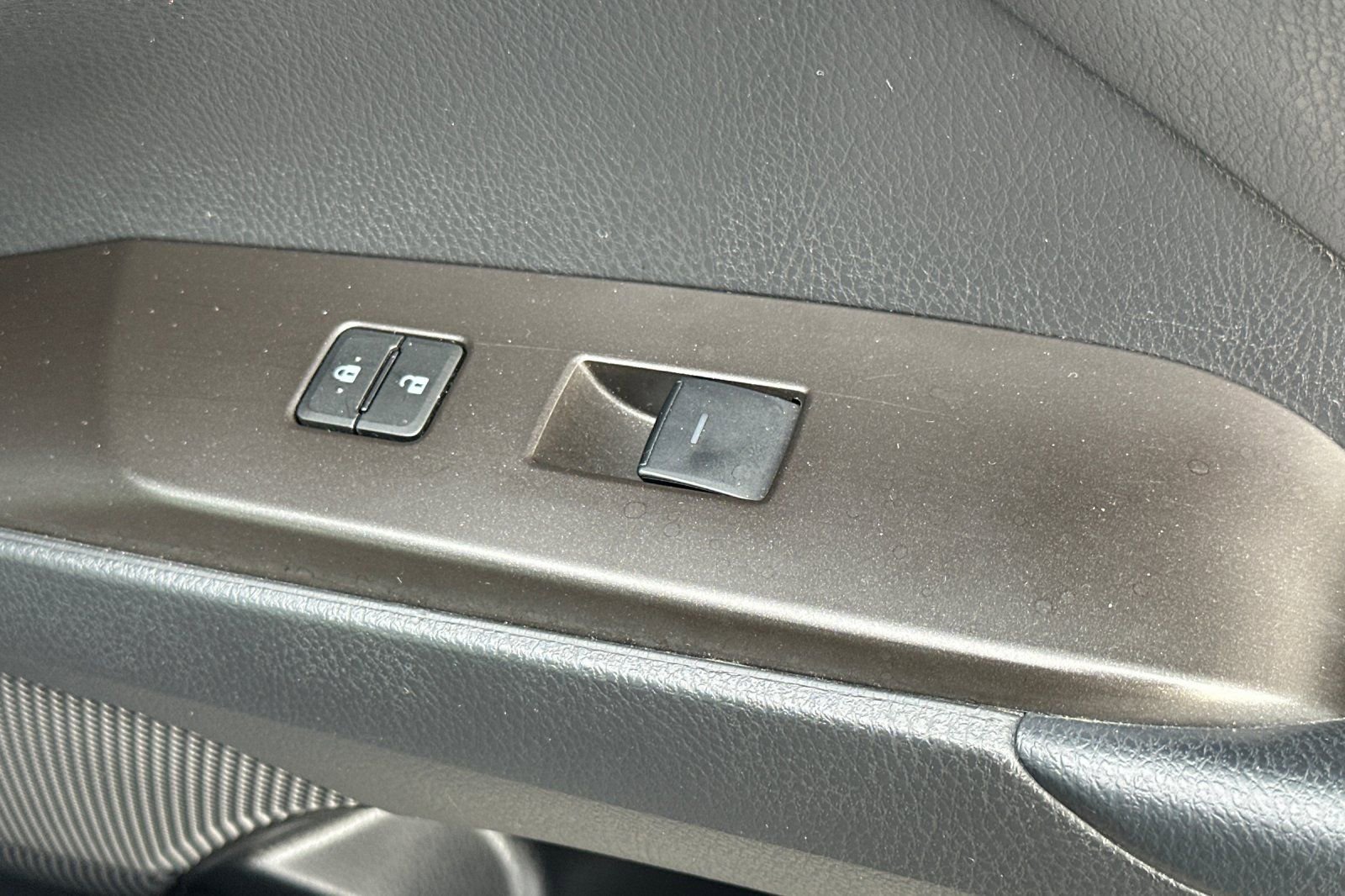 Used 2023 Toyota Camry LE image 21