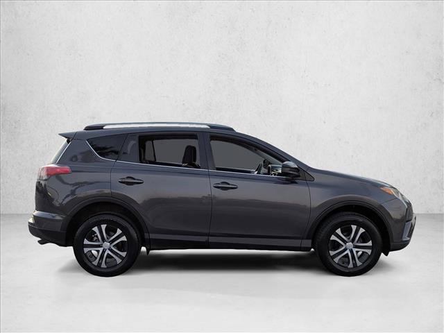 Used 2017 Toyota RAV4 LE image 4