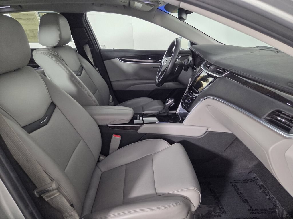 Used 2016 Cadillac XTS Luxury w/ Driver Awareness Package FWD image 32