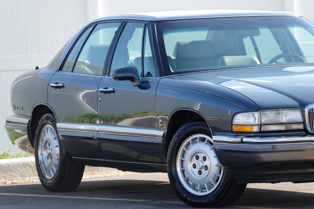 Used 1993 Buick Park Avenue Ultra FWD image 41
