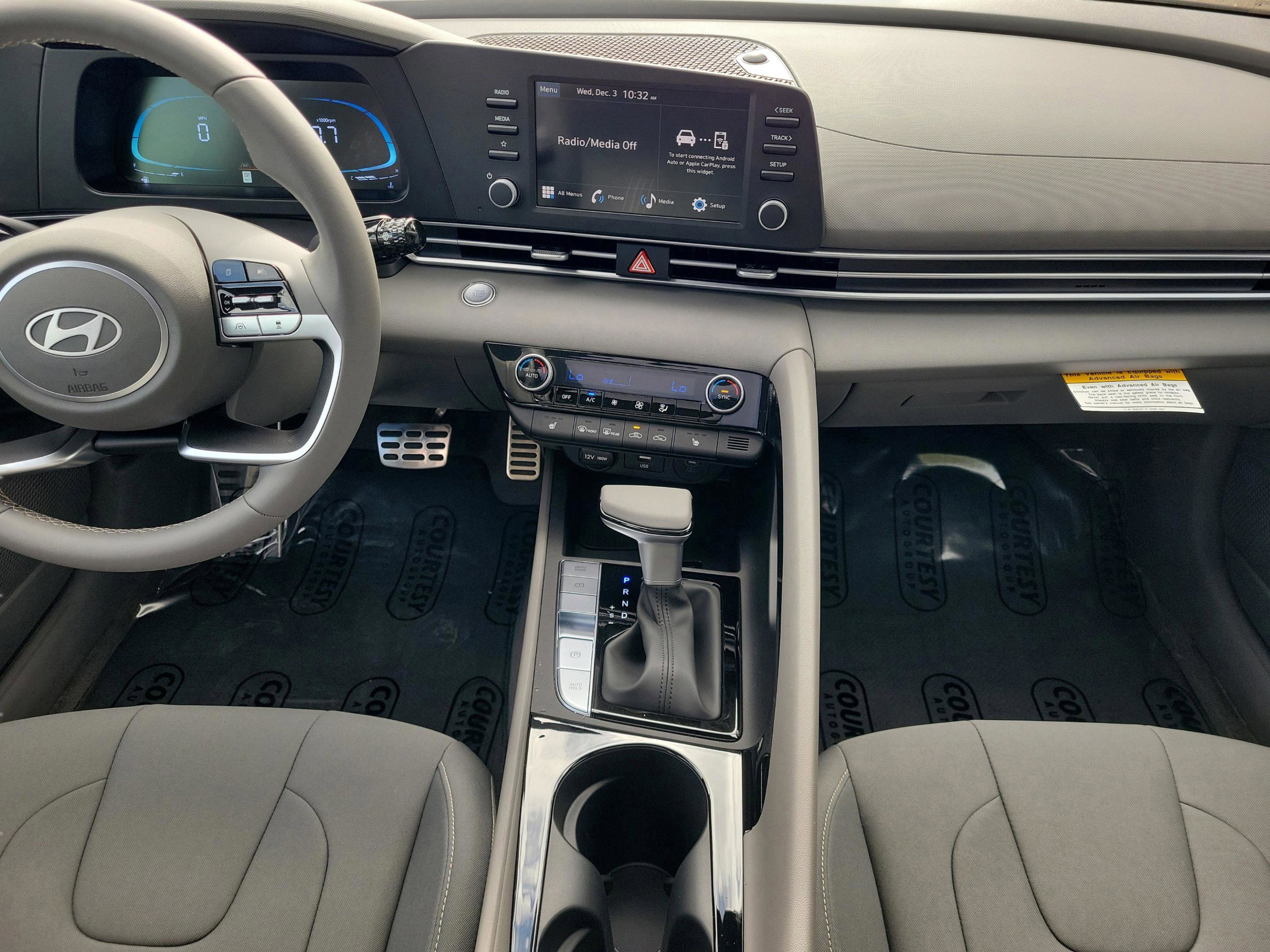 New 2026 Hyundai Elantra SEL Sport image 14