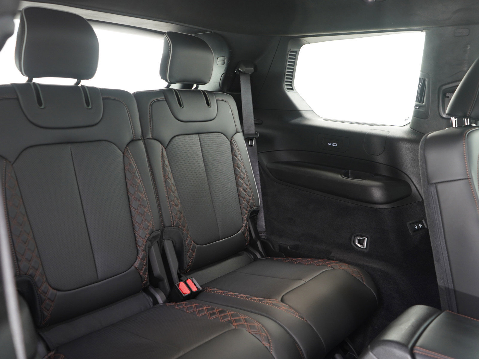 Used 2024 Jeep Grand Cherokee L Summit image 14