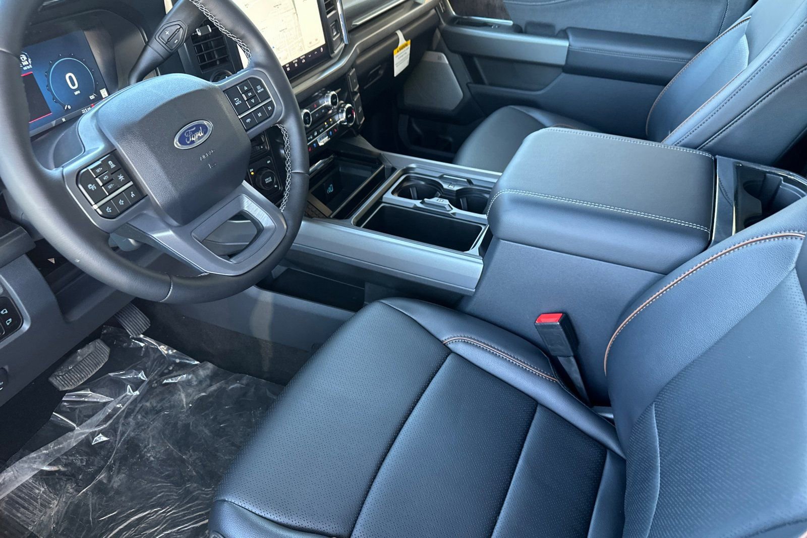 New 2026 Ford F250 Lariat w/ Black Appearance Package image 10