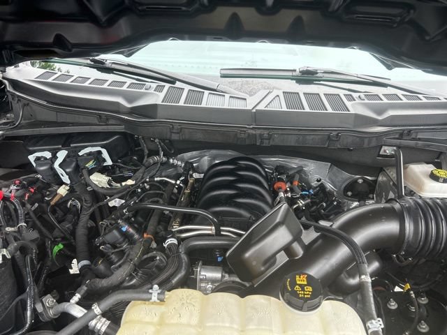 Used 2025 Ford F150 STX w/ Equipment Group 200A AWD/4WD image 8