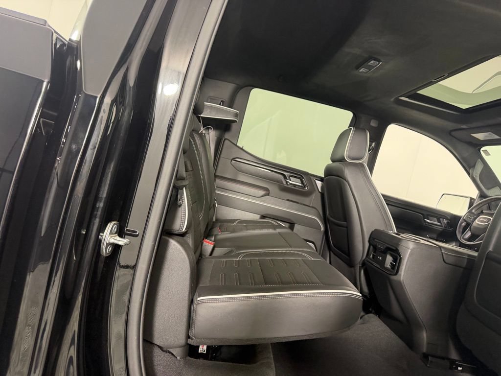 Used 2024 GMC Sierra 1500 AT4X AWD/4WD image 28