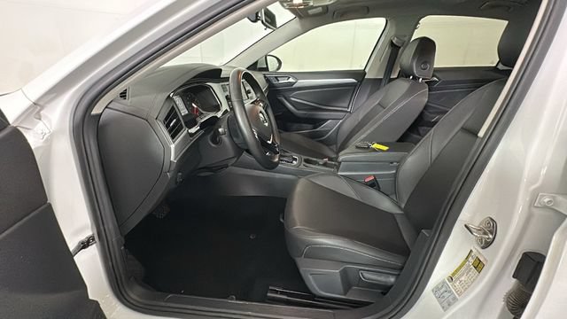 Used 2019 Volkswagen Jetta R-Line FWD image 11
