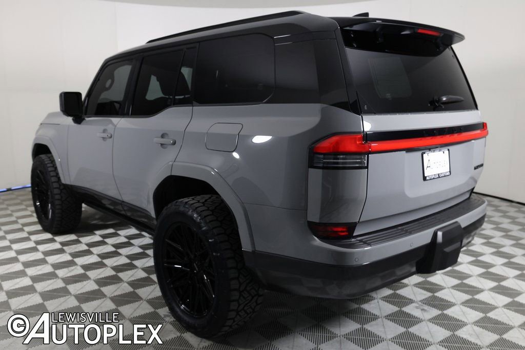 Used 2025 Lexus GX 550 w/ Accessory Package (Z1) image 7