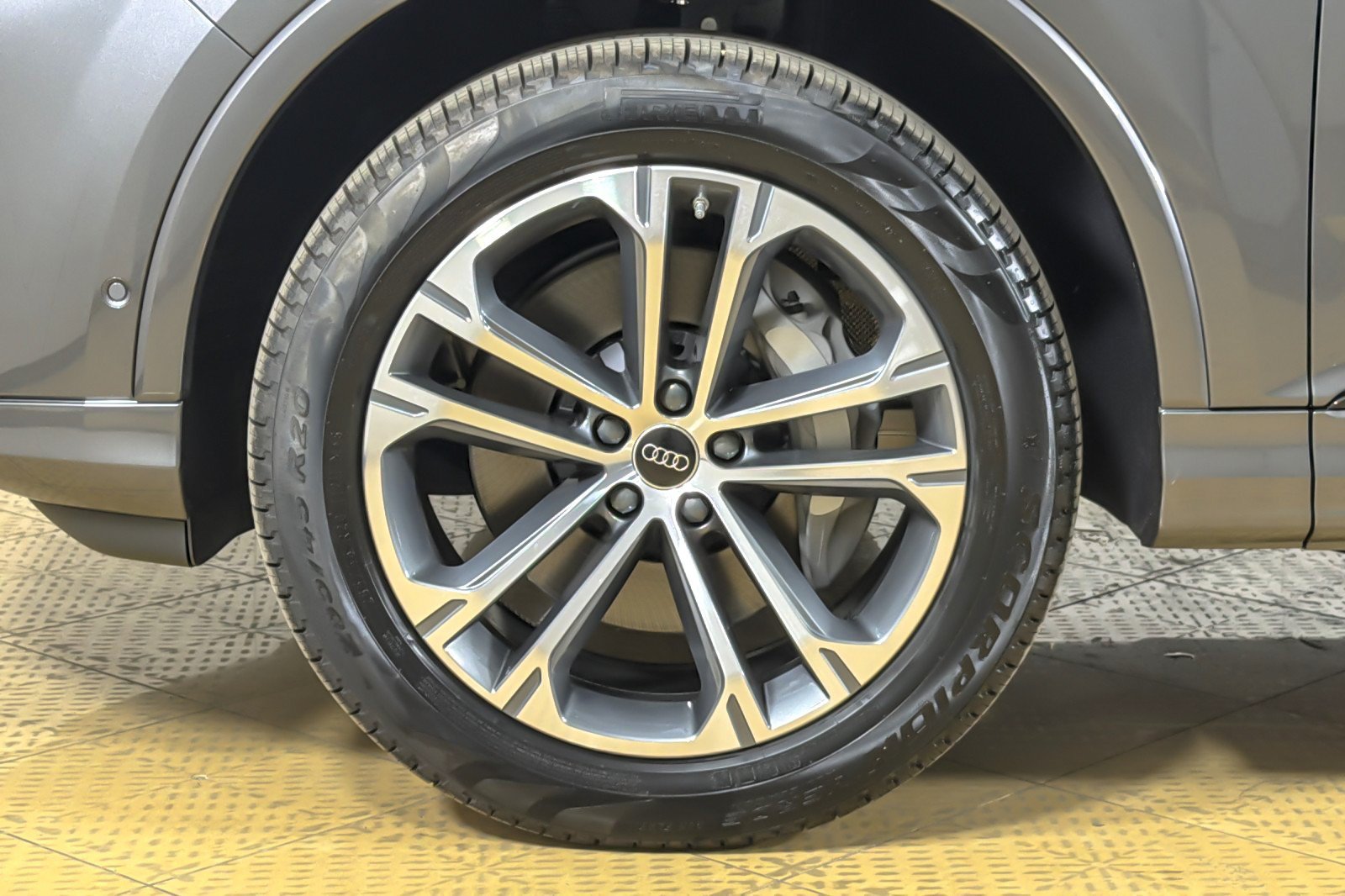 New 2026 Audi Q7 2.0T Premium AWD/4WD image 24