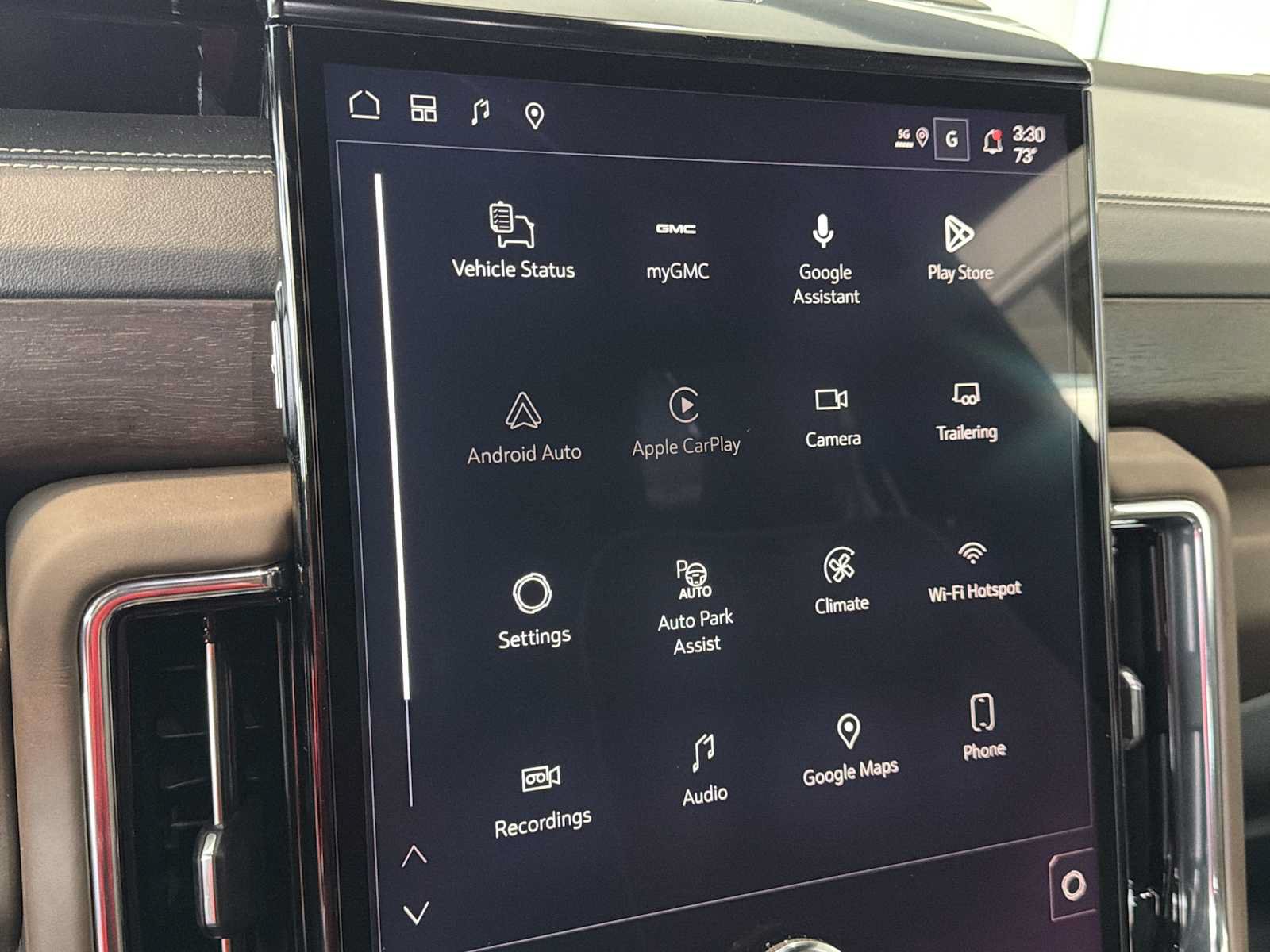 New 2026 GMC Yukon Denali Ultimate AWD/4WD image 5