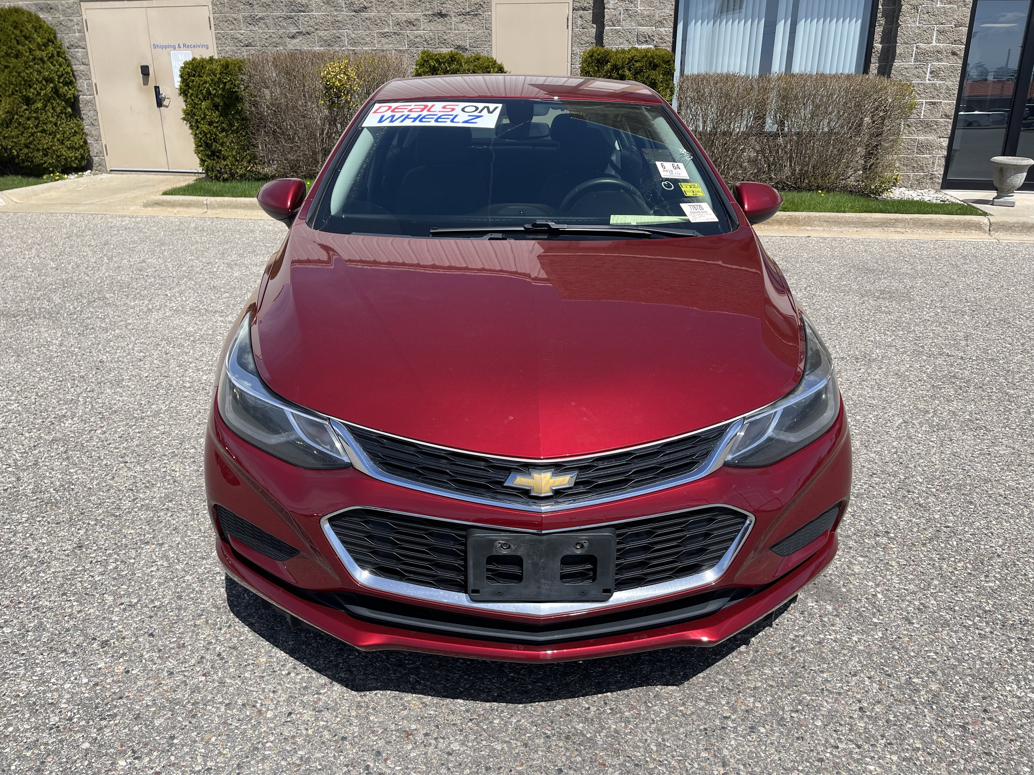 Used 2018 Chevrolet Cruze LT w/ LT Convenience Package FWD image 10