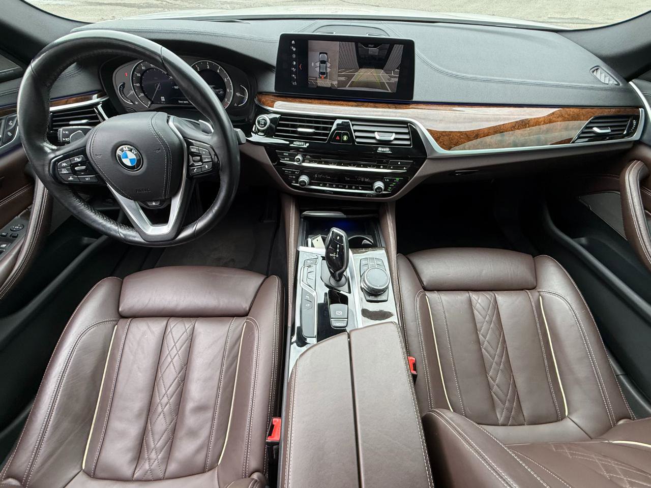Used 2017 BMW 540i xDrive w/ Sport Package AWD/4WD image 8