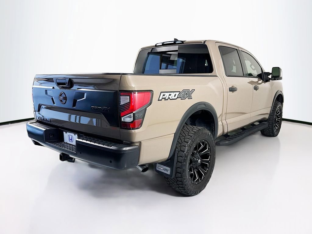 Used 2023 Nissan Titan PRO-4X w/ Pro-4x Convenience Package AWD/4WD image 5