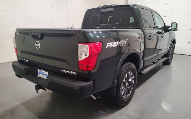 Used 2019 Nissan Titan PRO-4X w/ Pro-4x Convenience Package AWD/4WD image 8