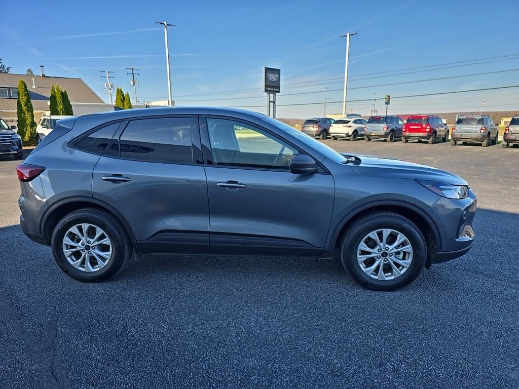 Used 2025 Ford Escape Active image 6