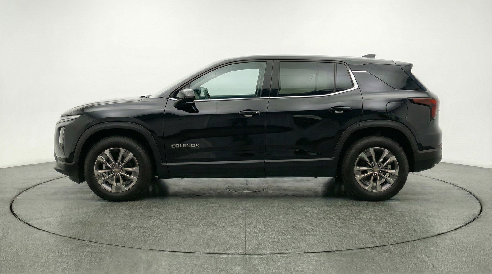 Used 2025 Chevrolet Equinox LT image 5