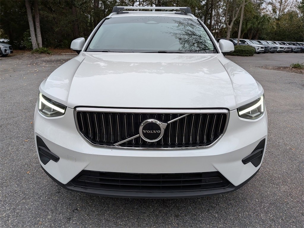 Certified 2024 Volvo XC40 B5 Core image 9