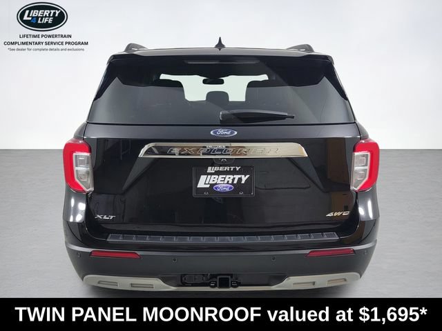 Used 2023 Ford Explorer XLT w/ Equipment Group 202A AWD/4WD image 4