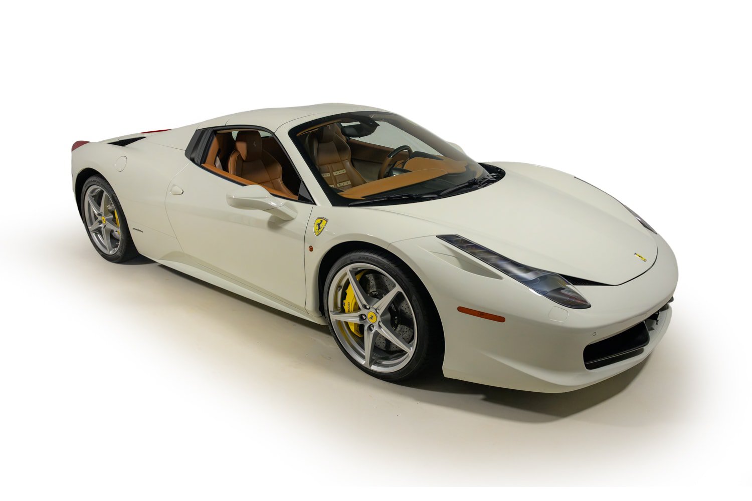 Used 2015 Ferrari 458 Spider RWD image 9