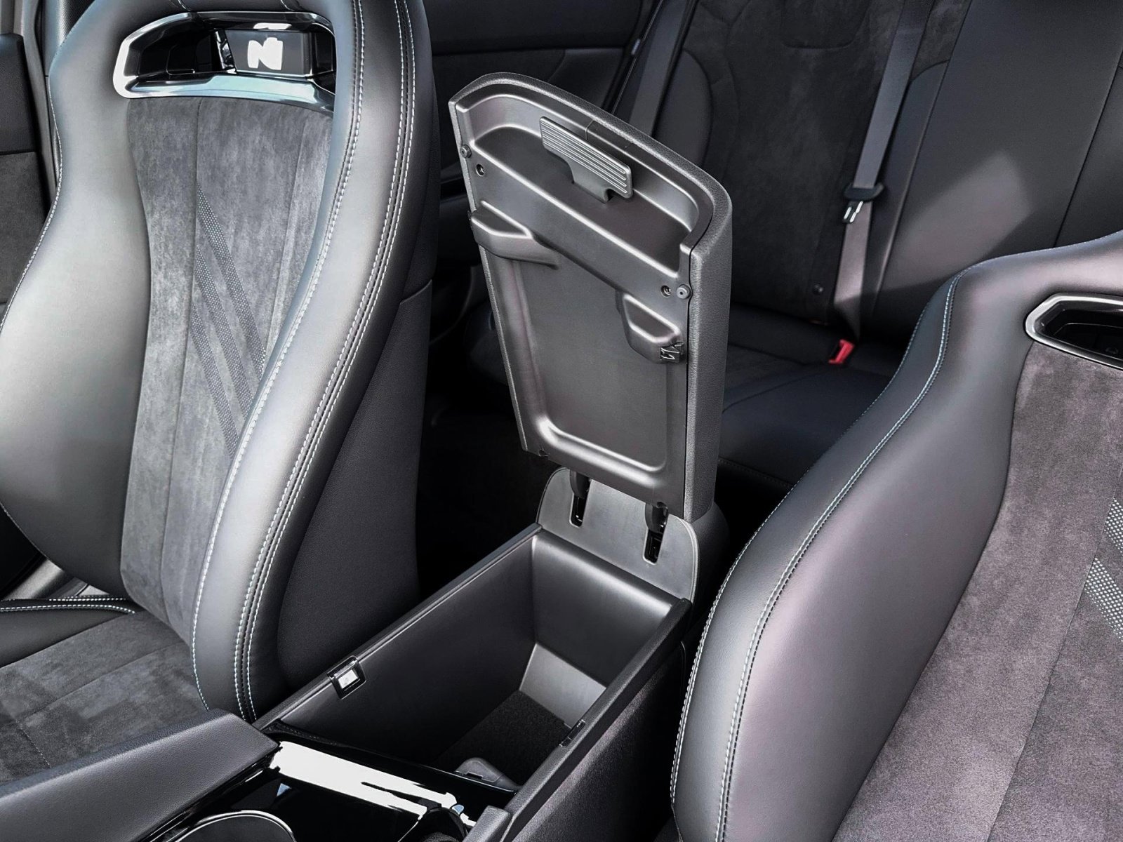 New 2026 Hyundai Elantra N image 18