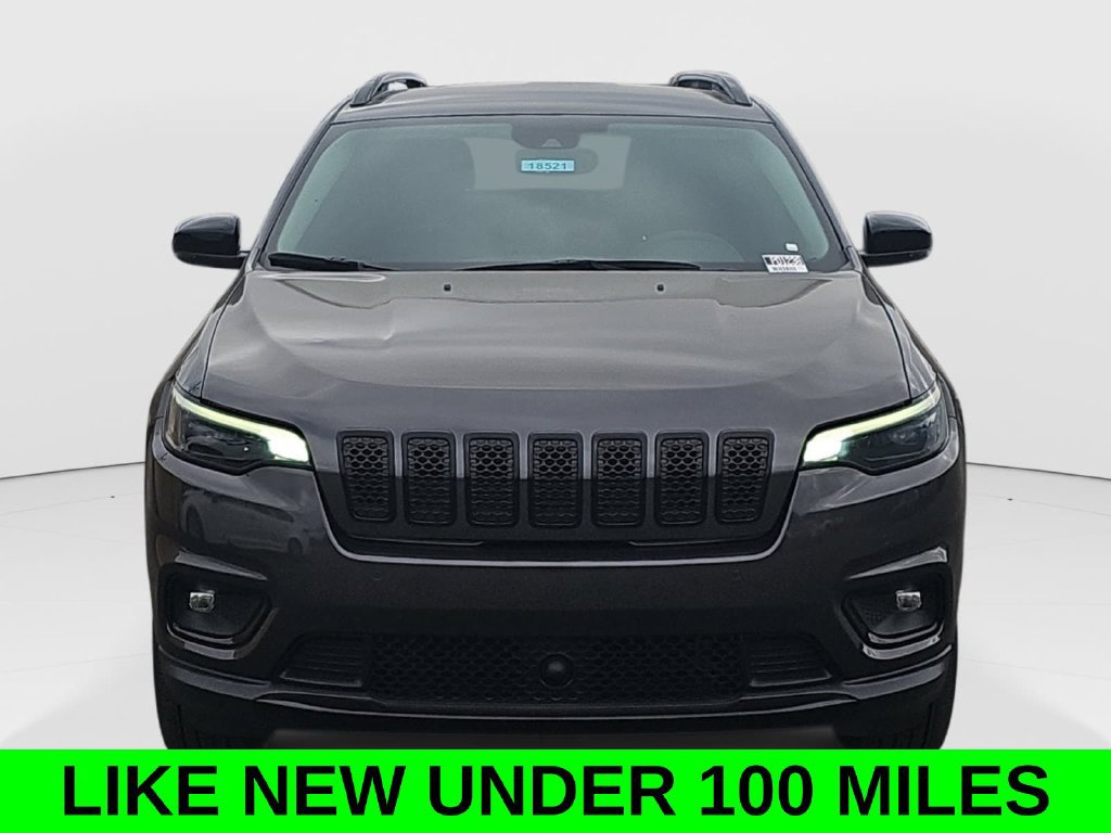 Used 2023 Jeep Cherokee Altitude Lux AWD/4WD image 8