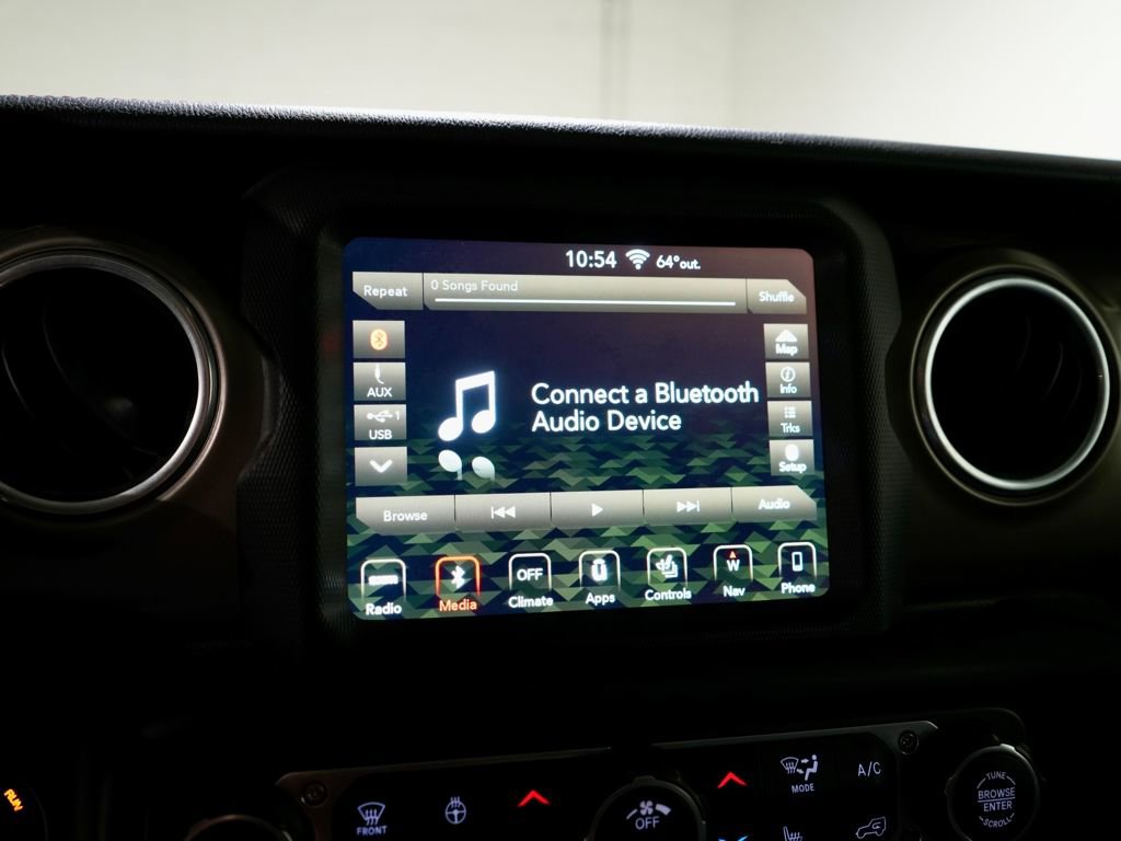 Used 2019 Jeep Wrangler Unlimited Rubicon w/ Dual Top Group image 18